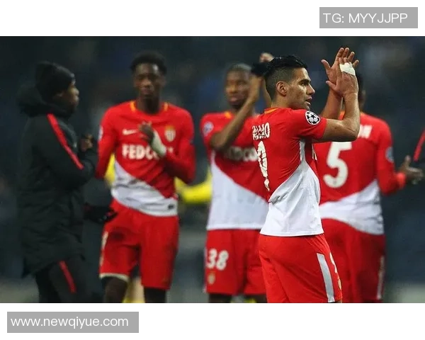 斯特堡主场迎战尼姆期待精彩对决双方争夺宝贵积分的激烈较量